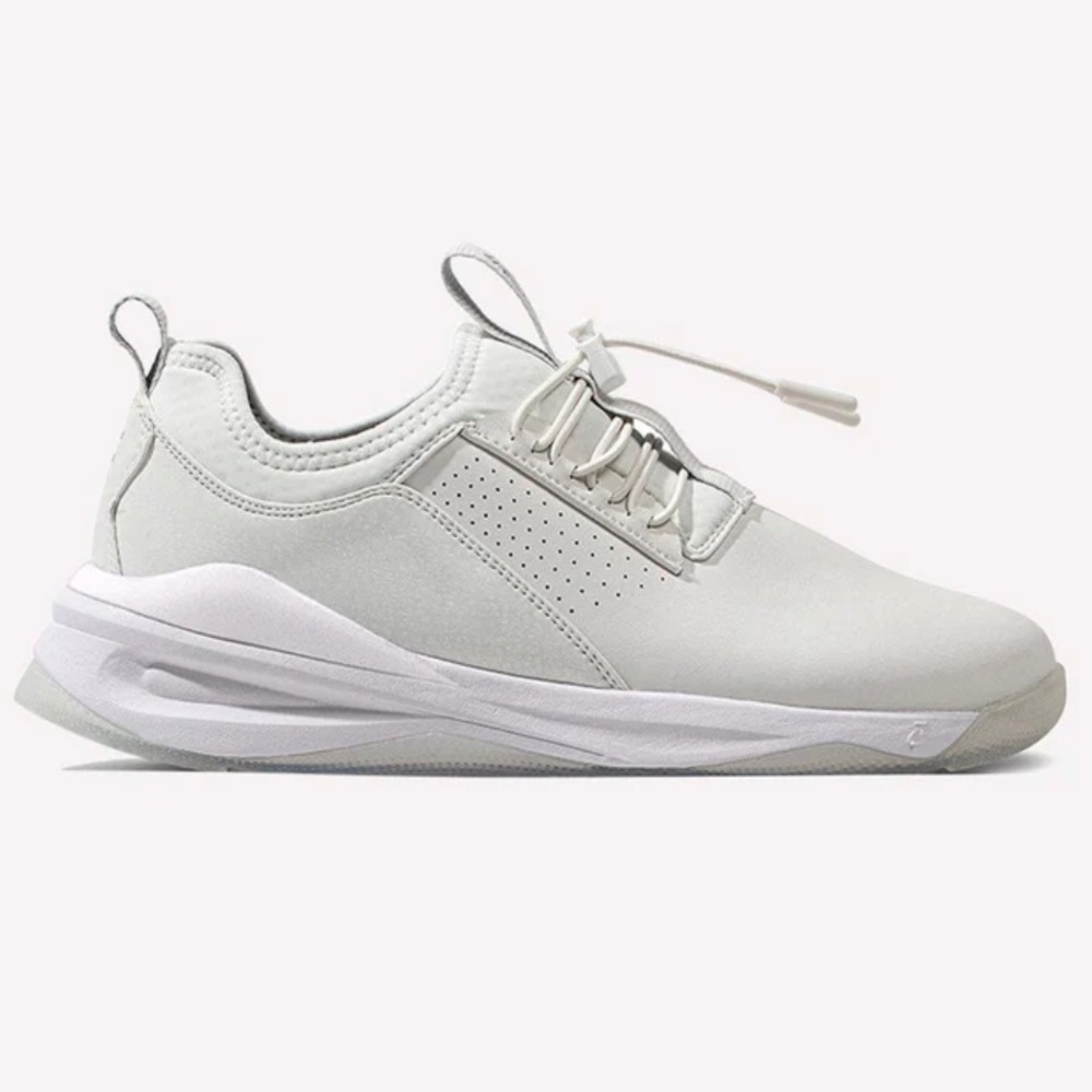 CLOVE SNEAKERS